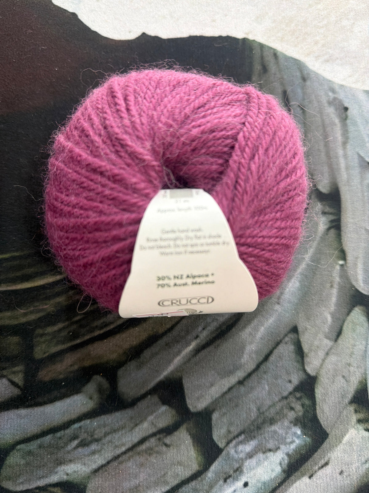 Crucci Aella 8 ply
