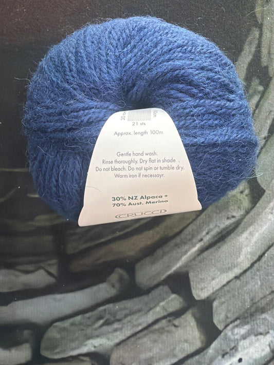 Crucci Aella 8 ply