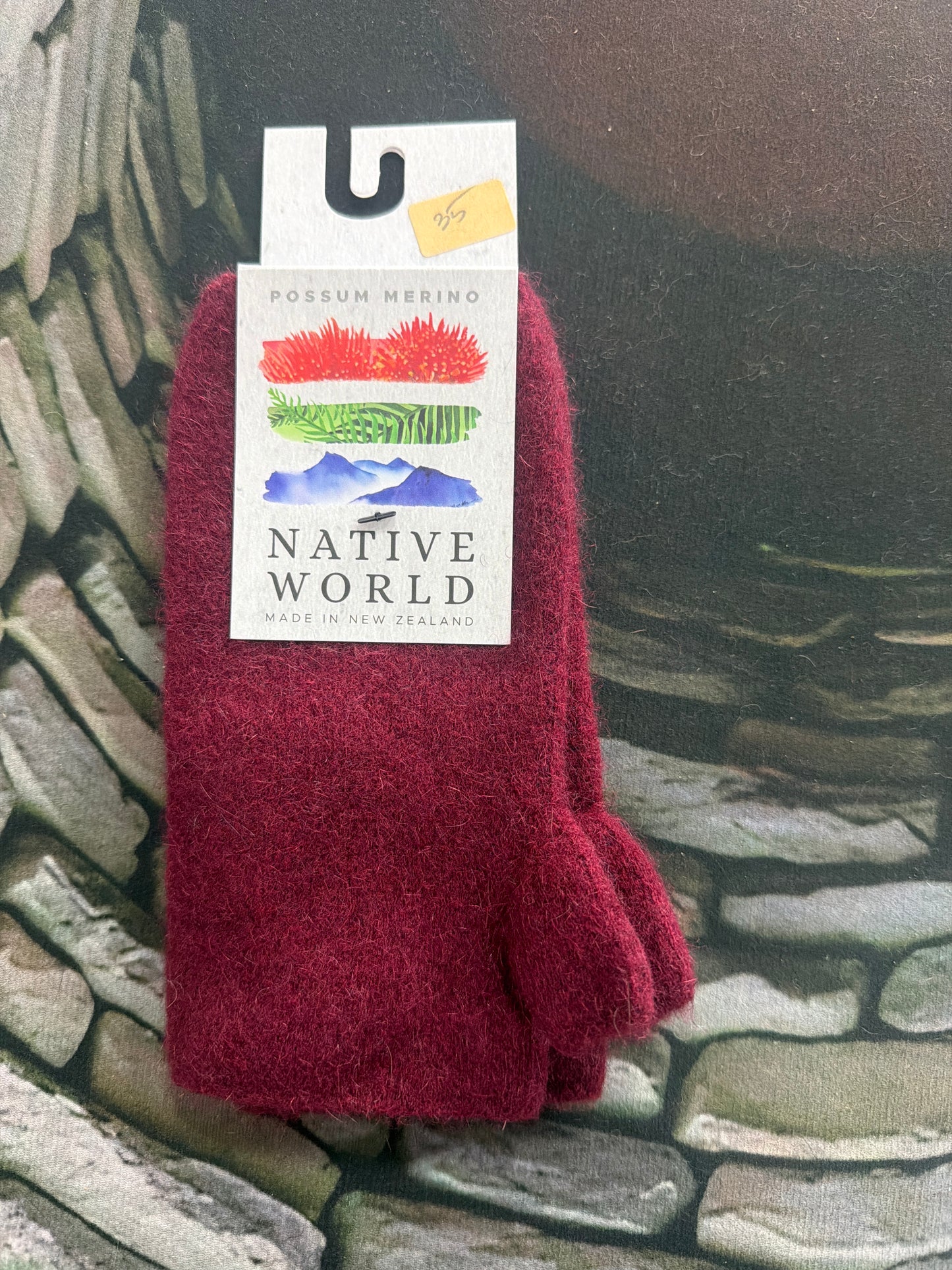Native World wristwarmers