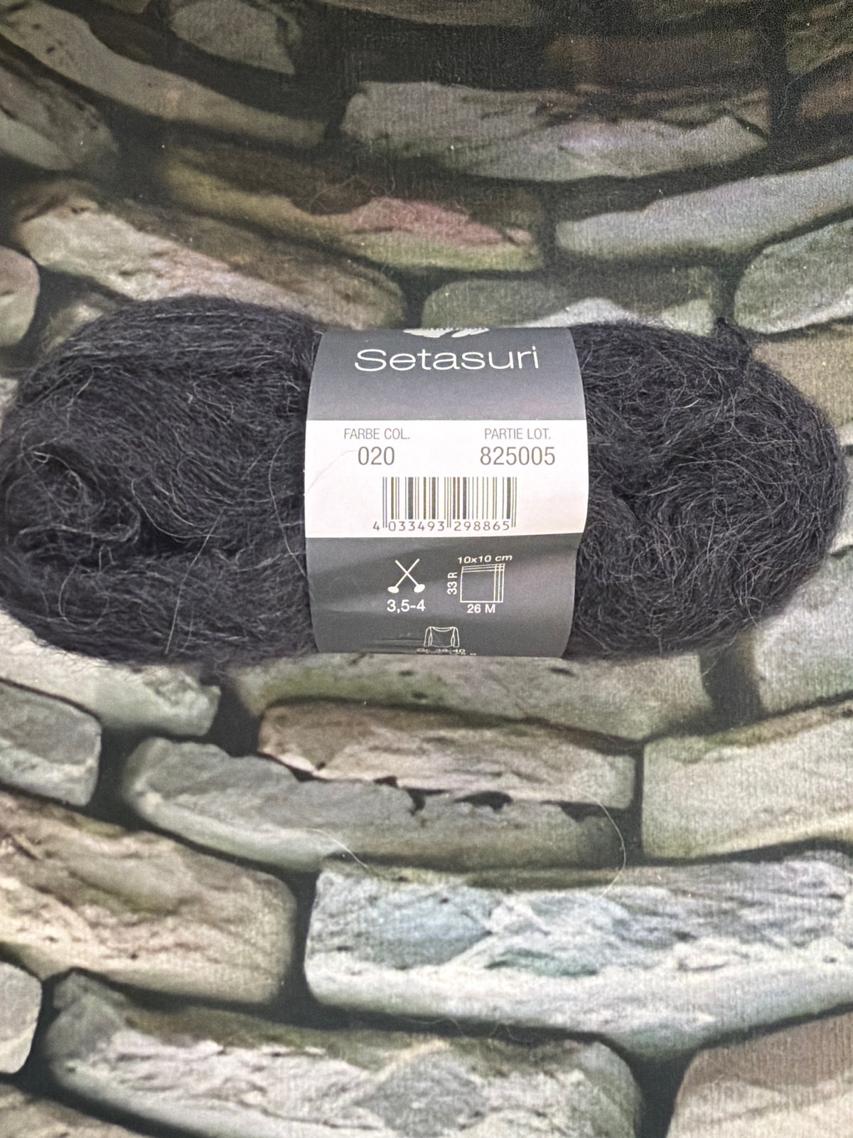 SETASURI  25 g alpaca/silk by Lana Grossa