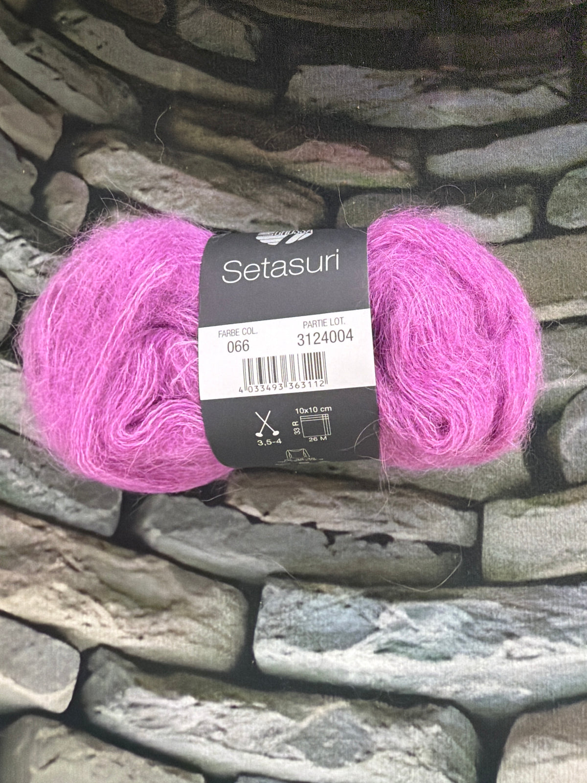 SETASURI  25 g alpaca/silk by Lana Grossa